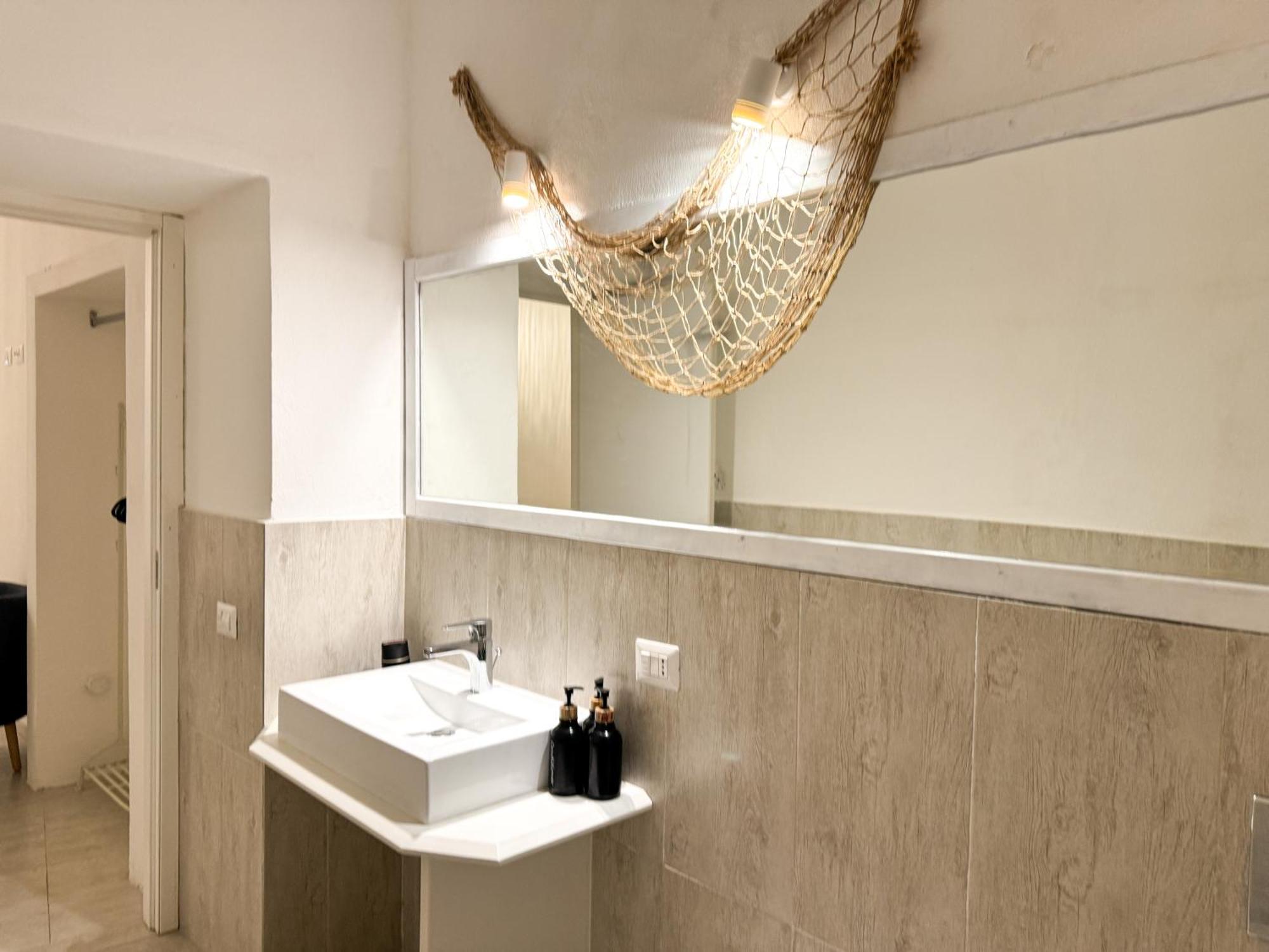 Appartement Bacans - Vico Collegio At Marina à Cagliari Extérieur photo